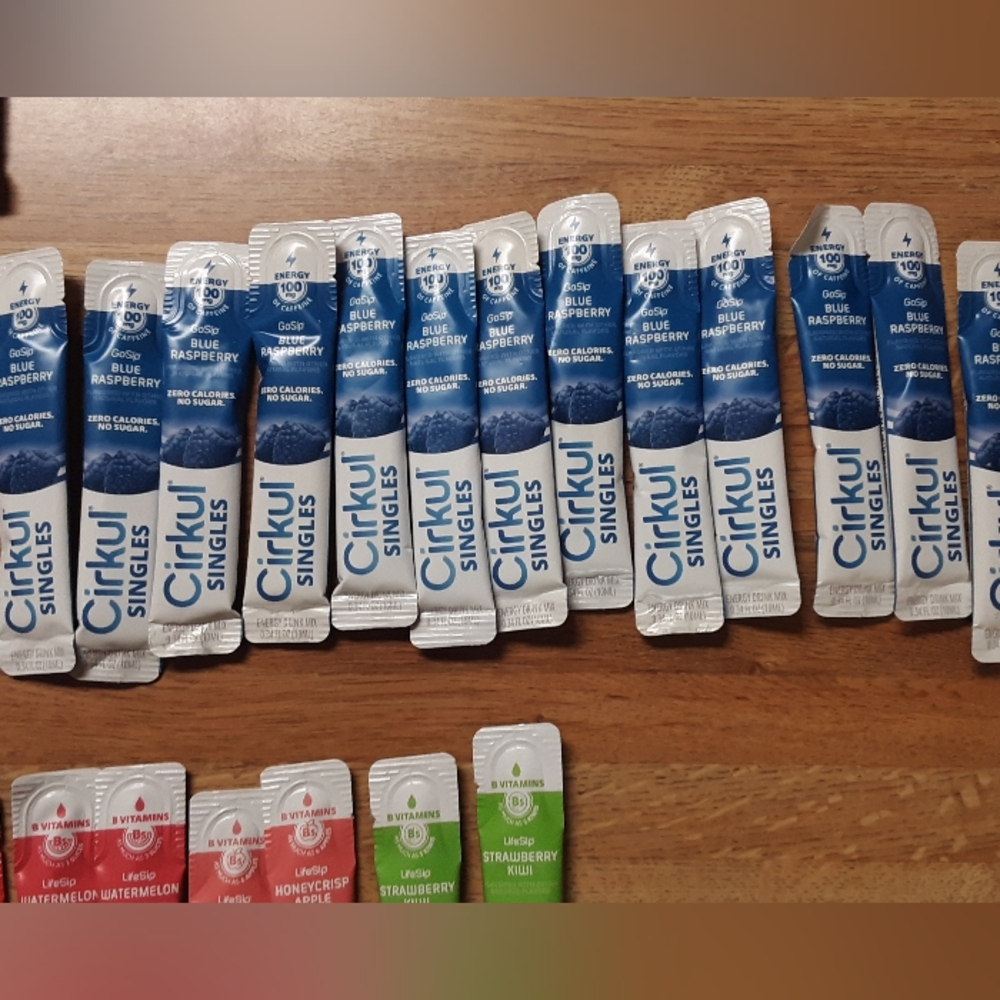 Cirkul Singles Bundle Of 46! Variety GoSip, FitSip, LifeSip - Picture 5 of 8